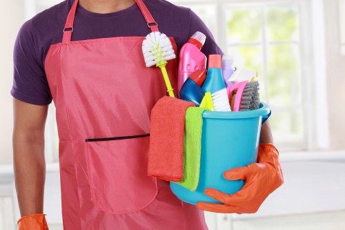 Carpet cleaner preparing a transparent quote for a Mile End home